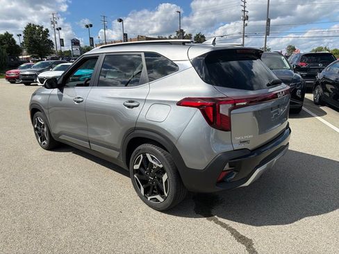 Certified 2024 Kia Seltos SX w/ SX Sunroof Package AWD/4WD image 5