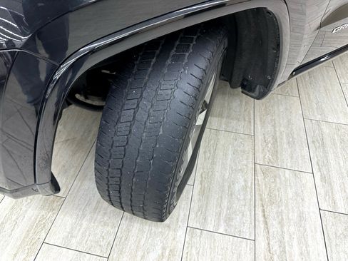 Used 2015 Jeep Grand Cherokee Overland image 45