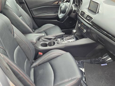 Used 2015 MAZDA MAZDA3 i Grand Touring image 4