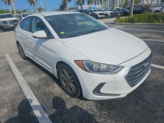 Used 2018 Hyundai Elantra SEL w/ Cargo Package FWD video 1
