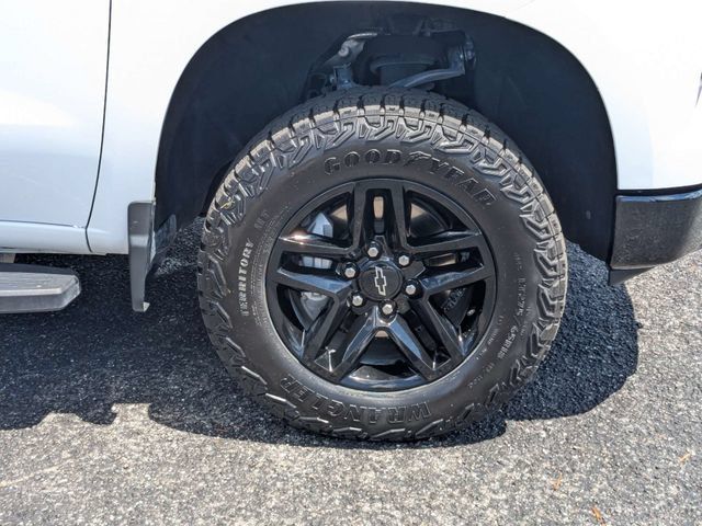 Used 2024 Chevrolet Silverado 1500 LT Trail Boss AWD/4WD image 11