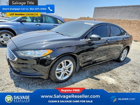 Used 2018 Ford Fusion SE FWD image 1
