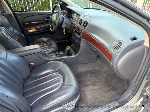 Used 1999 Chrysler 300M FWD image 29