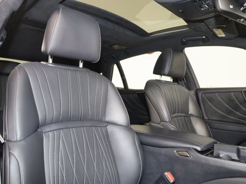 Used 2019 Lexus LS 500 AWD w/ Interior Upgrade Package image 14