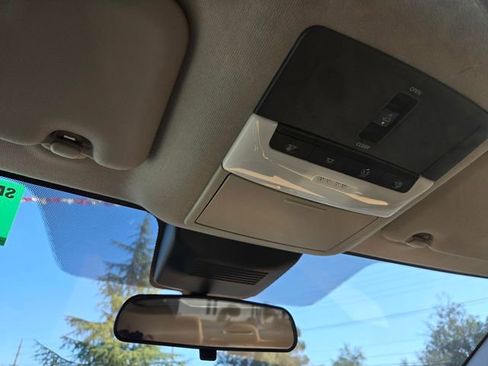 Used 2025 Nissan Sentra SV w/ SV Premium Package image 20