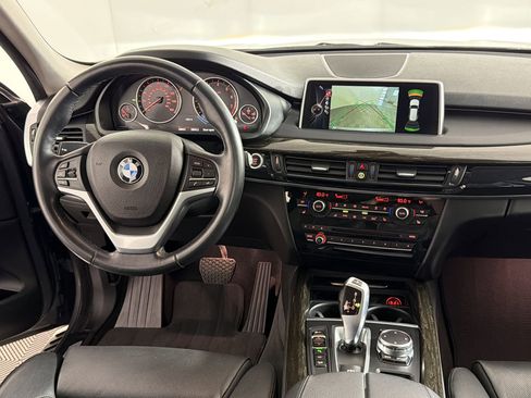 Used 2015 BMW X5 xDrive50i AWD/4WD image 28