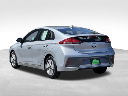 Used 2020 Hyundai Ioniq Blue FWD image 3
