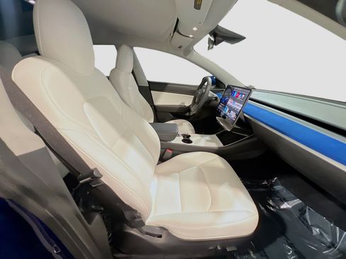 Used 2020 Tesla Model 3 Long Range image 22