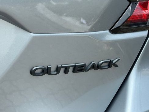 Certified 2025 Subaru Outback Onyx Edition AWD/4WD image 9