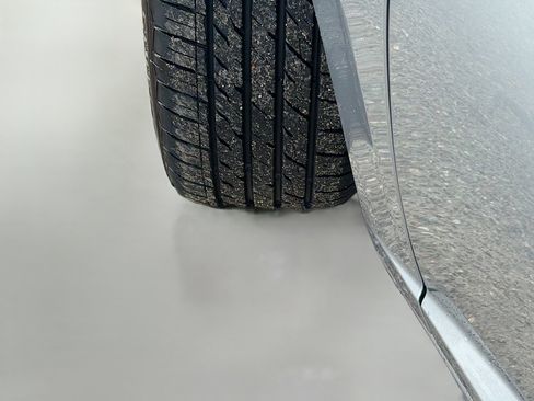 Used 2024 Volkswagen Jetta SE image 42