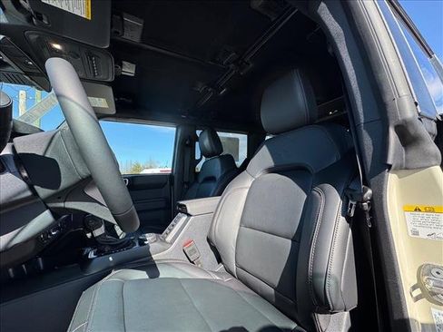 New 2025 Ford Bronco Badlands w/ Sasquatch Package image 15