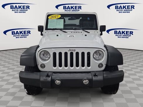 Used 2017 Jeep Wrangler Unlimited Sport image 8
