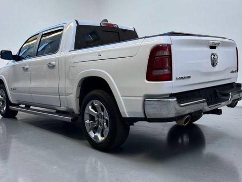 Used 2019 RAM 1500 Laramie AWD/4WD image 4