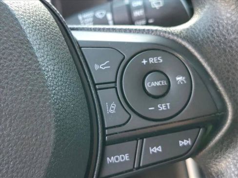 Used 2024 Toyota RAV4 XLE w/ Convenience Package FWD image 13