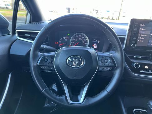 Used 2020 Toyota Corolla SE image 16