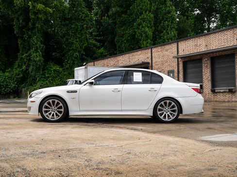 Used 2008 BMW M5 RWD image 4