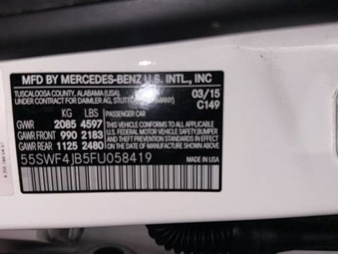 Used 2015 Mercedes-Benz C 300 Sedan image 25
