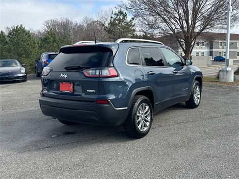 Used 2021 Jeep Cherokee Latitude Plus image 4