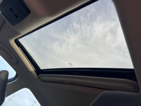 Used 2021 Nissan Altima 2.5 SR w/ SR Premium Package image 25