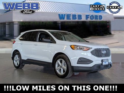 Used 2024 Ford Edge SE image 1
