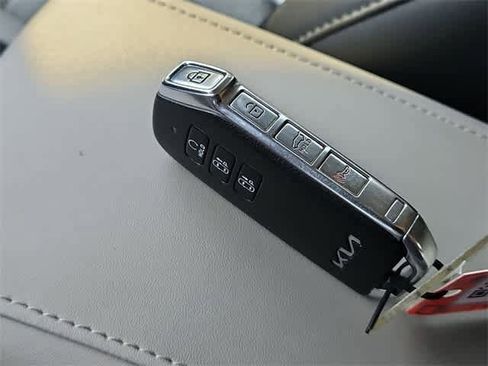 Used 2023 Kia Niro Wave w/ Wave Preserve Package image 36