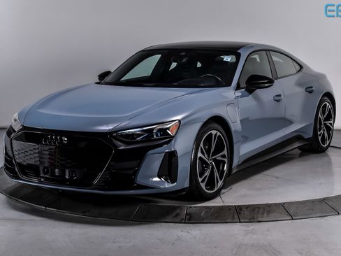 Used 2022 Audi e-tron GT Premium Plus w/ Performance Package image 2
