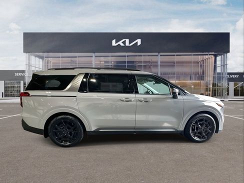 New 2026 Kia Carnival SX Prestige image 9