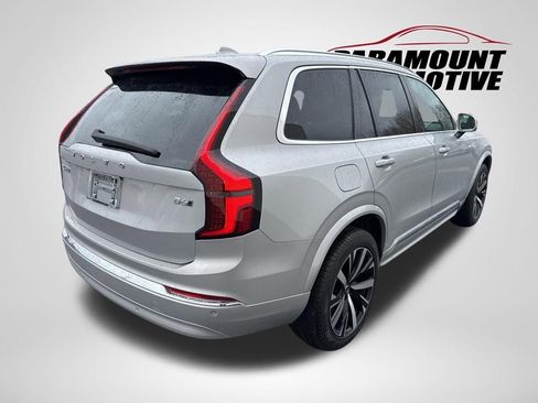 Used 2025 Volvo XC90 B6 Core w/ Climate Package image 7