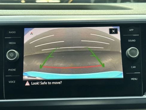 Certified 2024 Volkswagen Taos SE AWD/4WD image 25