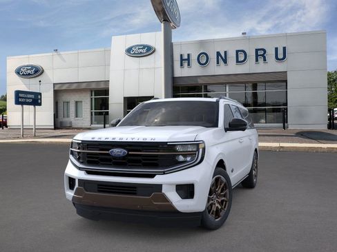 New 2025 Ford Expedition Max King Ranch image 2