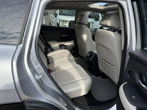 Used 2023 Honda HR-V EX-L image 15