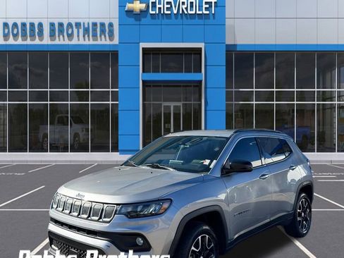 Used 2022 Jeep Compass Latitude w/ Convenience Group image 1