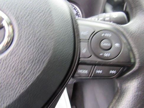 Used 2019 Toyota RAV4 XLE w/ All Weather Liner Package AWD/4WD image 28