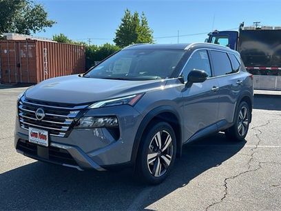 New 2025 Nissan Rogue SL