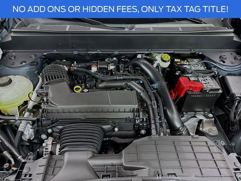 New 2025 Ford Maverick XLT w/ XLT Luxury Package image 28