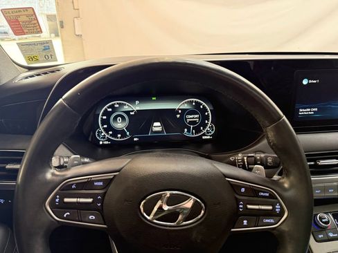 Used 2022 Hyundai Palisade Limited FWD image 13