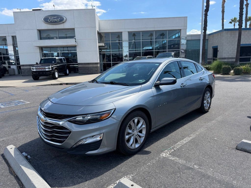 Used 2024 Chevrolet Malibu LT FWD image 1
