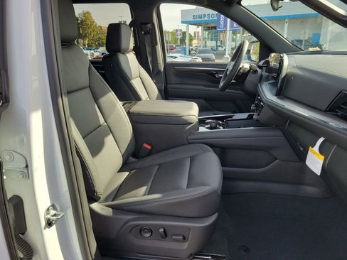 New 2026 Chevrolet Tahoe LT image 16