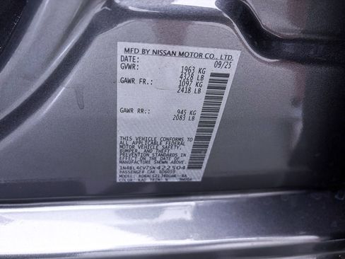 Used 2025 Nissan Altima 2.5 SR w/ SR Premium Package image 26