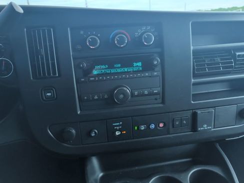 Used 2025 Chevrolet Express 3500 LT w/ LT Preferred Equipment Group RWD image 19