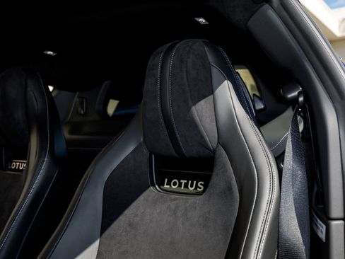 New 2025 Lotus Emira image 5