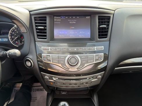 Used 2019 INFINITI QX60 Luxe w/ Essential Package image 24