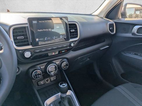 New 2026 Hyundai Venue SEL FWD image 13