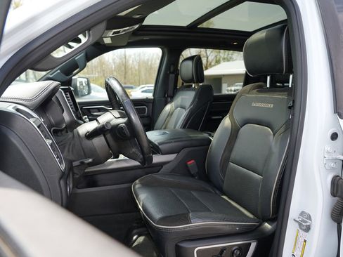 Used 2020 RAM 1500 Laramie AWD/4WD image 11