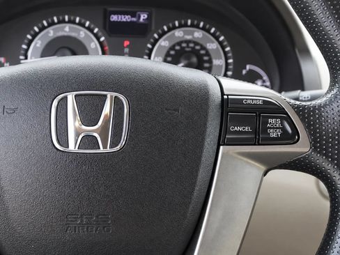 Used 2016 Honda Odyssey SE image 17