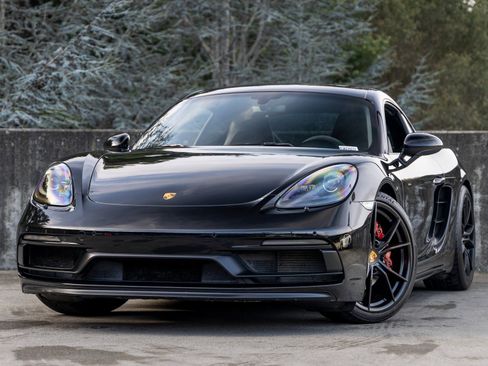 Certified 2018 Porsche 718 Cayman GTS image 1