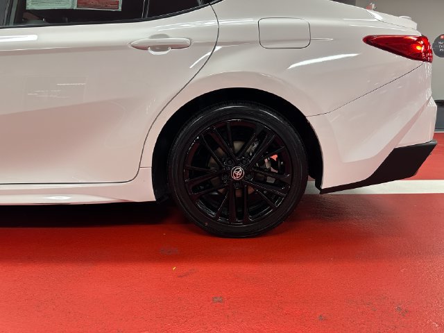 Certified 2025 Toyota Camry SE FWD image 29