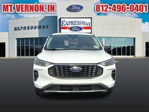 Used 2024 Ford Escape Active w/ Cold Weather Package FWD image 4