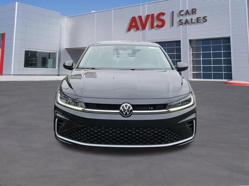 Used 2025 Volkswagen Jetta S FWD image 10