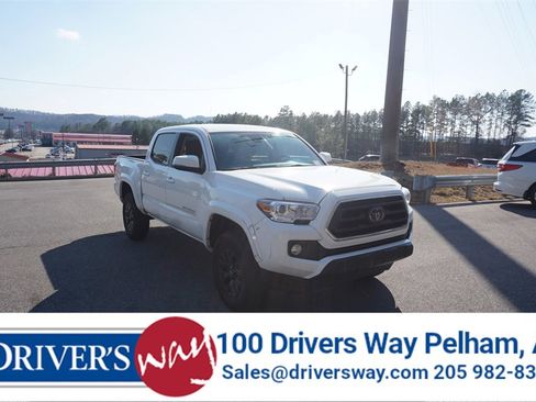 Used 2023 Toyota Tacoma SR5 w/ Technology Package image 1